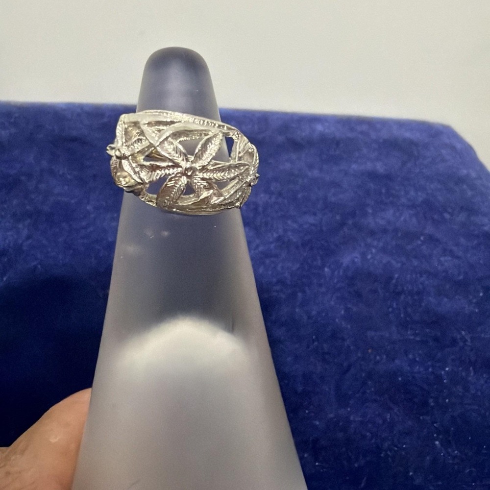Vogue Silver Tone Ring Size 8 Adjustable